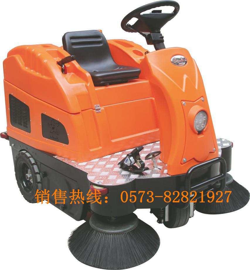 OS-V2駕駛式掃地機(jī) 工廠車(chē)間道路車(chē)倉(cāng)庫(kù)電動(dòng)駕駛式清掃機(jī)